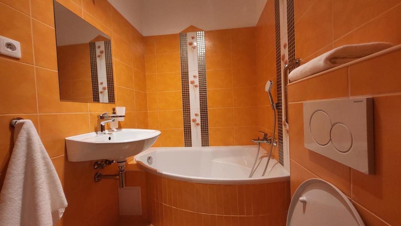 Vila Doliny Konská Exteriér fotografie